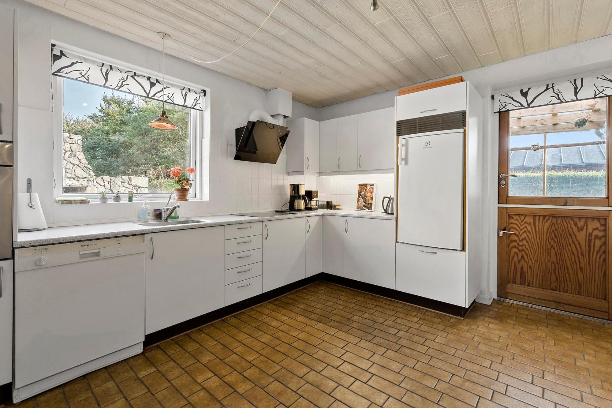 Logi I Hus Med Kunst Og Have Bed & Breakfast Vestervig Exterior photo